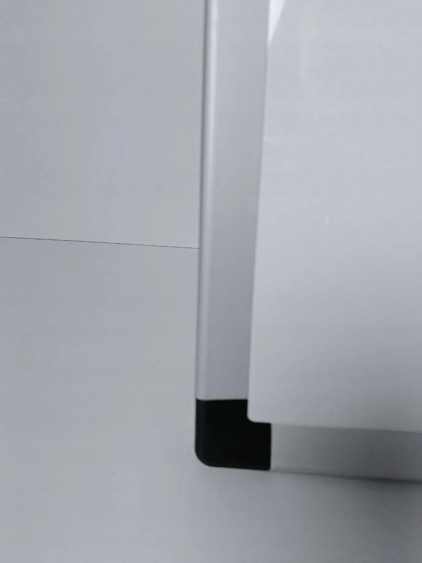 tablica-magnetyczna-amazon-basics-whiteboard