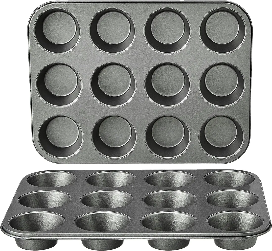 amazon-basics-okragla-blacha-do-pieczenia-muffinek