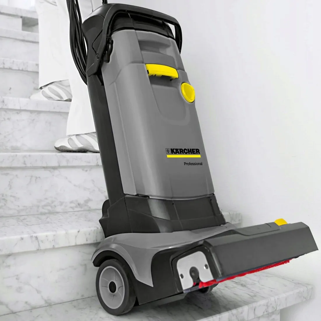 polerka-karcher-br-30-4-c