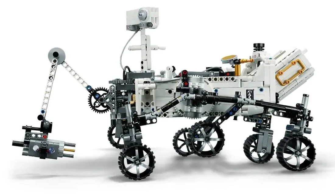 42158-lego-technic-nasa-mars-rover-perseverance
