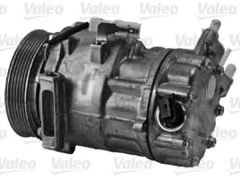 valeo-813162-sprezarka-klimatyzacja