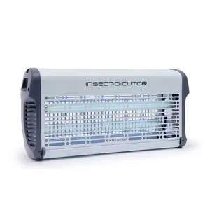 lampa-razaca-exocutor-30w-biala-2x15w-stan-nowy