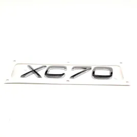 volvo-xc70-emblemat-na-tylna-klape-31265789-oe