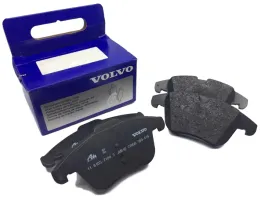 volvo-c30-c70-oryginal-klocki-hamulcowe-przod-oe-30793618