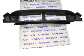 volvo-xc90-ii-wlot-srodek-kierownica-powietrza-oe