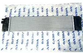 volvo-ex40-xc40-chlodnica-powietrza-dolot-intercooler-oe-31439780-32249933