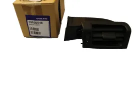 volvo-xc60-prawa-kratka-nawiewu-srodkowy-slupek-oe-39820048
