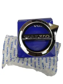 volvo-s60-iii-v60-ii-emblemat-przod-grill-atrapa-31383645