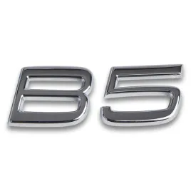volvo-xc40-xc60-xc90-ii-emblemat-b5-na-tylna-klape-32274134