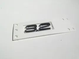volvo-xc70-xc90-32-emblemat-8663696-oe