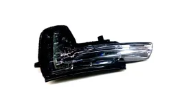 volvo-xc60-ii-lewy-kierunkowskaz-lewe-lusterko-oe-31385685