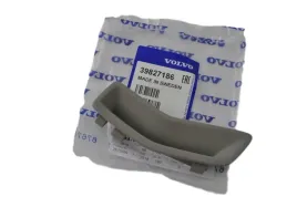 volvo-xc60-przednia-lewa-przelotka-pasa-bezpie-oe-39827186