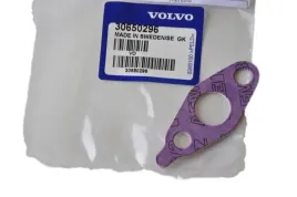 volvo-v70-xc70-uszczelka-spustu-oleju-z-turbiny-oe-30650296