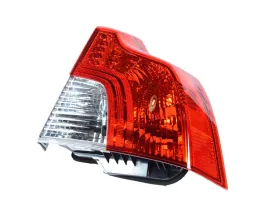 volvo-s40-lift-led-lampa-tylna-prawa-oryginal-oe-30763496