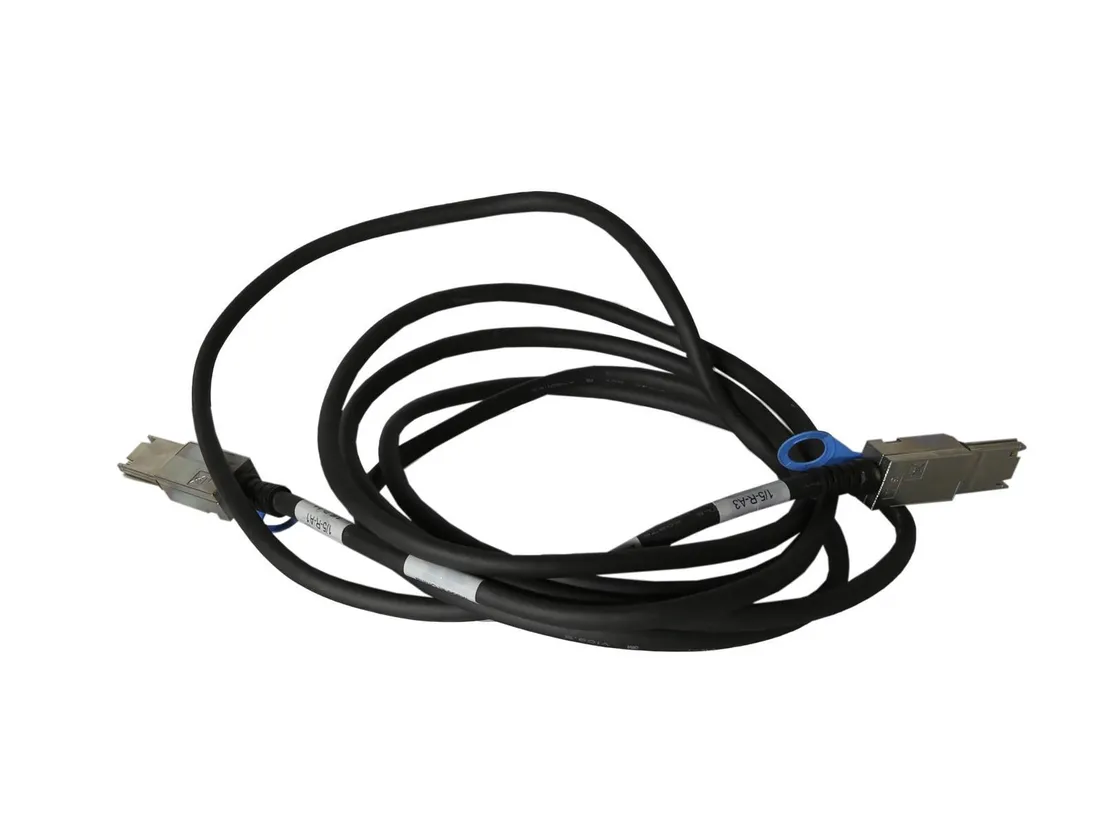 kabel-sas-hitachi-3-metry-5521803-234