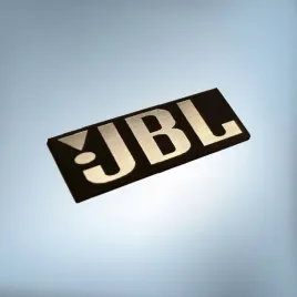 emblemat-naklejka-jbl-czarno-srebrna-30x10m-logo-znaczek