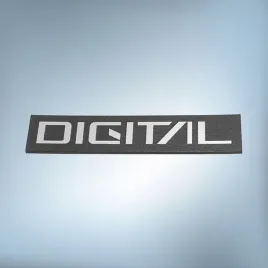 digital-30x6mm-czarno-srebrna-emblemat-naklejka-logo-znaczek