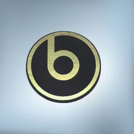 emblemat-naklejka-beats-audio-czarno-zlota-18mm-logo