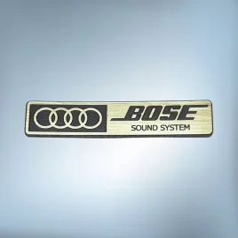 emblemat-naklejka-bose-audi-sound-system-zlota-40x8mm-logo