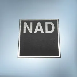 greatergreater-nad-20x20mm-czarno-srebrny-emblemat-naklejka-logo-symbol-nalepka-sticker