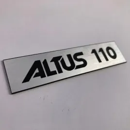 greatergreatergreater-emblemat-altus-110-82x18mm-srebry-naklejka-logo-znaczek-nalepka-sticker