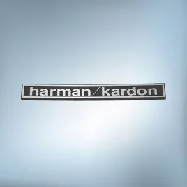 greatergreatergreater-harman-kardon-60x7mm-srebrny-3-emblemat-naklejka-logo-znaczek-nalepka