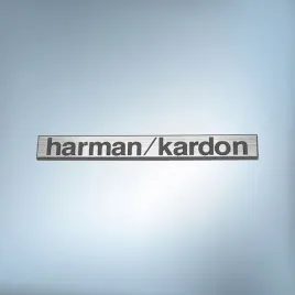 greatergreatergreater-harman-kardon-42x5mm-srebrny-2-emblemat-naklejka-logo-znaczek-nalepka