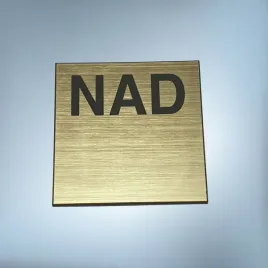 greatergreatergreater-nad-20x20mm-zloty-emblemat-naklejka-logo-symbol-nalepka-sticker