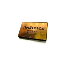 greatergreatergreater-technics-207-c-16x10mm-zloty-emblemat-naklejka-logo-znaczek-1210-epc