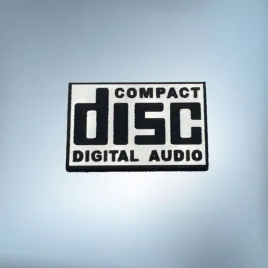 compact-disc-digital-audio-20x14mm-srebrna-emblemat-naklejka-logo-znaczek
