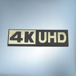 emblemat-naklejka-4k-ultra-hd-zlota-30x9-mm