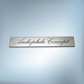 emblemat-naklejka-logo-audiophile-concept-srebrna-szczotkowana-70x13mm