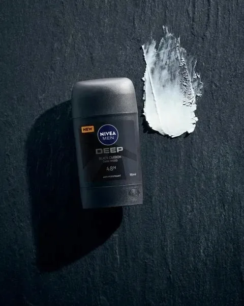 nivea-solid-antiperspirant-deep-black-carbon-50-ml-rodzaj-sztyft