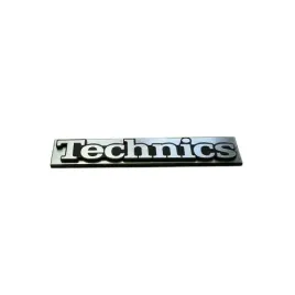 technics-52x9mm-srebrny-gruby-3d-wystajace-litery-emblemat-naklejka-logo