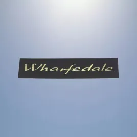 wharfedale-60x13mm-zloty-emblemat-naklejka-logo-znaczek-2-zamiennik