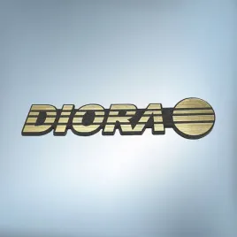 unitra-diora-26x6mm-zloty-emblemat-zamiennik-naklejka-logo-znaczek-nalepka