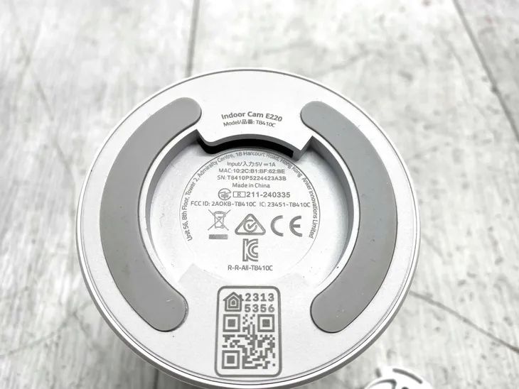 kamera-wewnetrzna-eufy-security-indoor-cam-e220-2k-wysokosc-produktu-16-cm
