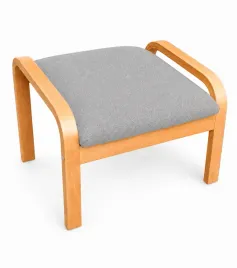podnozek-pufa-do-fotela-finka-drewno-olcha-material-szary-m24