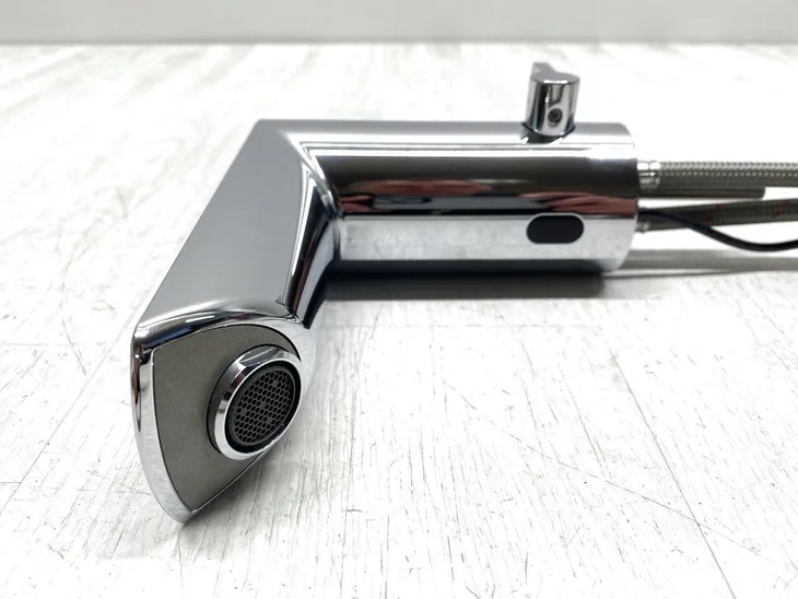 bateria-grohe-bau-cosmopolitan-e-36453000-chrom-linia-bau-cosmopolitan-e