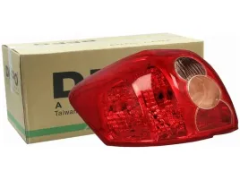lampa-tyl-lewa-toyota-auris-e15-06-10-liftback