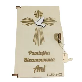 pamiatka-bierzmowanie-pudelko-na-pieniadze-grawer
