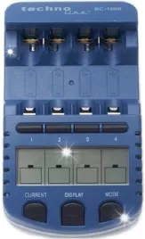 profesjonalna-4-kanalowa-ladowarka-bc-900-bc-1000