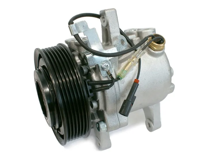 KOMPRESOR KLIMATYZACJI KUBOTA 3P999-00620 M135GX GXDTC M136 SV07E