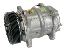 kompresor-klimatyzacji-renault-7439144039-8614982-9144039-506011-6231