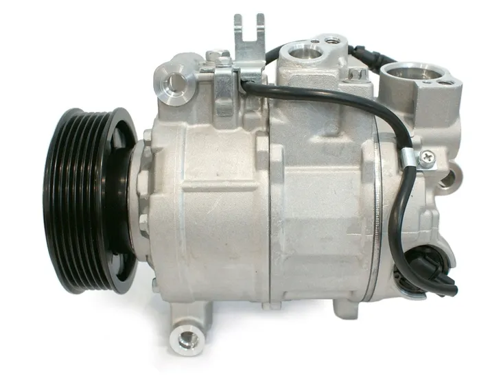 KOMPRESOR KLIMATYZACJI AUDI A4 B6/B7 2002-2009 4F0260805AC