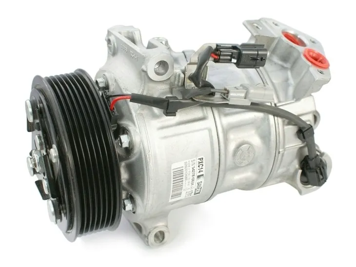 KOMPRESOR KLIMATYZACJI RENAULT MEGANE IV 926001268R