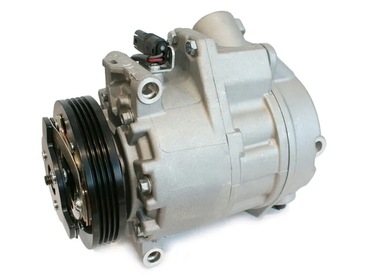 KOMPRESOR KLIMATYZACJI BMW E70 X5 4.4 6452918514402