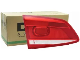 lampa-tyl-lewa-vw-passat-b7-10-15-passat-b7-12-14