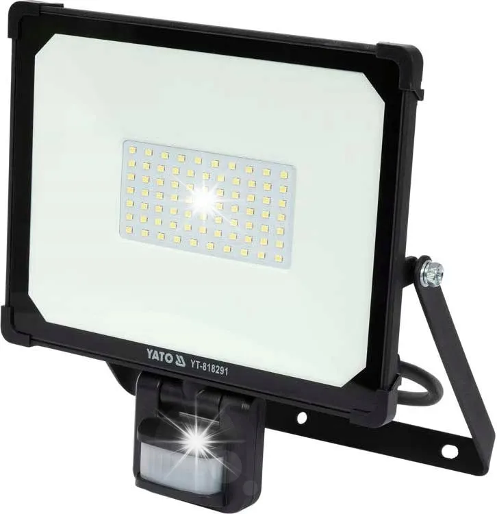 halogen-bialy-neutralny-4750-lm-50-w