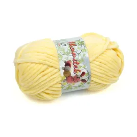 50g-wloczka-poliester-aksamitek-216-jasnozolty